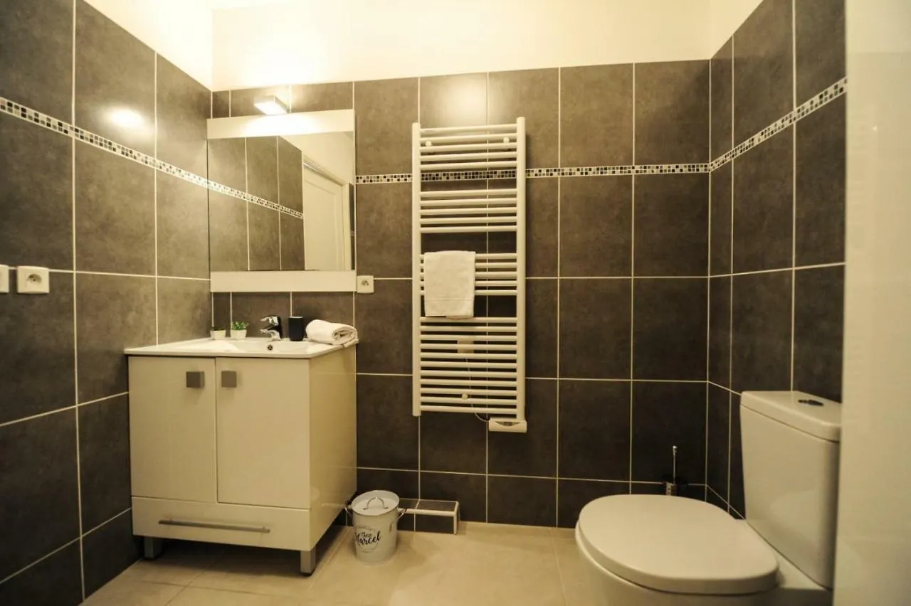 Apartment Mini Suite Othello - Five Stars Holiday House Nice